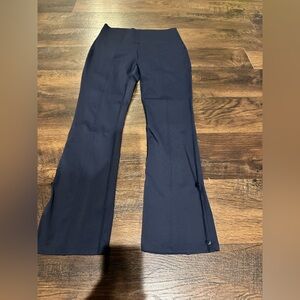 NWT - Halara Leggings Midnight Blue - Medium 7/8